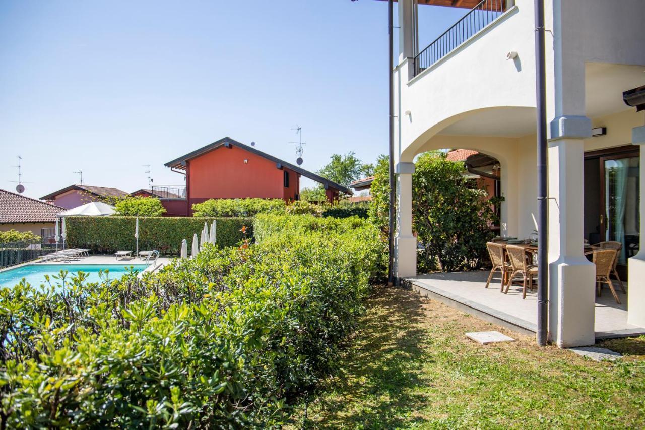 Residenza La Corte Visconti Massino Visconti Exterior foto